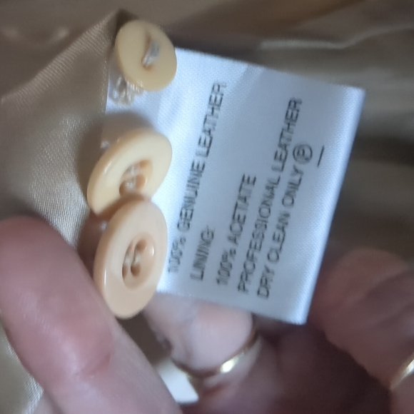 Emilio Pucci leather trench coat - Picture 7 of 11